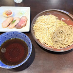 つけ麺 麦の香 - 「新麦＆新そば合盛りそば」2200円