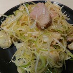 横浜家系ラーメン 蓮 - ねぎチャーシュー♪