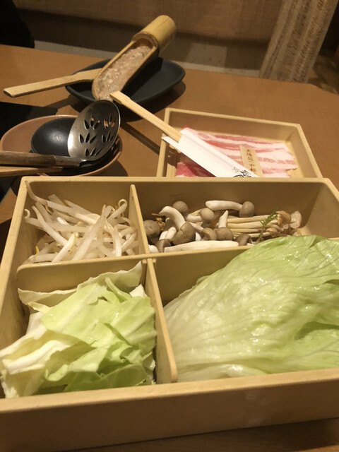 しゃぶしゃぶ温野菜 鈴鹿中央通店 三日市 しゃぶしゃぶ 食べログ しゃぶしゃぶ温野菜 鈴鹿中央通店 三日市 しゃぶしゃぶ 食べログ