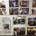 たんぽぽ - 店内の壁には一面、お客さん達と記念撮影した沢山の写真が貼られています。