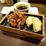 天ぷら 穴子蒲焼 助六酒場 - 新ゴボウかき揚げとサツマイモ