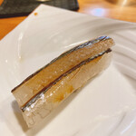 浅草じゅうろく - 竹岡産　細魚握り