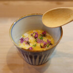 松寿司 - 白子蒸し寿司(カラスミのせ)