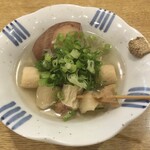 春のお店 - おでん（里いも、牛スジ、ちくわ）