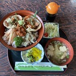 甲楽城売店 - 限定のせいこ丼4000円税込み