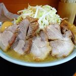 ラーメン 盛太郎 - チャーシュー麺（野菜マシマシ）840円