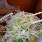 ラーメン 盛太郎 - チャーシュー麺（野菜マシマシ）840円