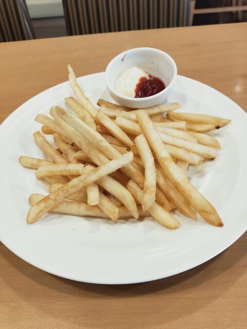 山盛りポテトフライ ドリンクバー By もりもりまーたん ガスト 久慈店 久慈 ファミレス 食べログ 山盛りポテトフライ ドリンクバー By もりもりまーたん ガスト 久慈店 久慈 ファミレス 食べログ