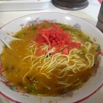 博多・薬院 八ちゃんラーメン - 紅生姜投入