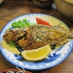 田吾作 - この唐揚げが大きくてパリパリ。骨まで全部食べました。