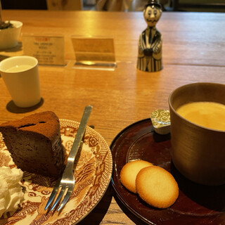 カフェ&ギャラリー on_0