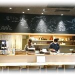 くずし割烹　ZUTTO - 店内の風景　2020.11