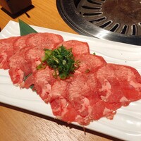 焼肉 にくなべ屋 神戸びいどろ 北野坂店 - 