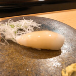 木挽町 とも樹 - 墨烏賊のにぎり