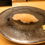 木挽町 とも樹 - ひらめのにぎり