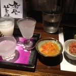 穂のか - にごりの3種セットをほやの塩辛と酒盗チーズを合わせます。