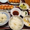 餃子の丸満 本店