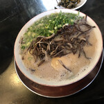 博多ラーメン なみへい - 博多ラーメン 半熟煮玉子入り 850円