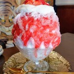 慈げん - プレミアムミルクに生いちご