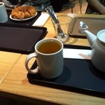 アジアンティー 一茶 - 喫煙者がいたので、初めて3階に！