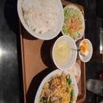 長春飯店 - 