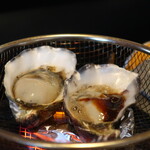 夢庵 - 2種のタレで味わう焼き牡蠣アップ