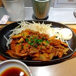 Yayoi Ken - 牛豚鶏のスタミナ肉盛り
