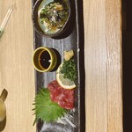 とりのてつ - 馬刺しと赤鶏のたたき