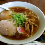醤油ラーメン　500円
