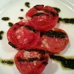 ブラッスリー・ラ・フェット - 前菜　焼きトマトのジェノベーゼ