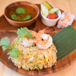 Thai Food&Bar NANA_2