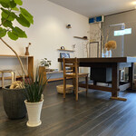 コポリドーナツ - お洒落な店内なりね‼︎