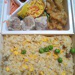 崎陽軒 - 炒飯弁当 890円(税込)(2020年11月7日撮影)