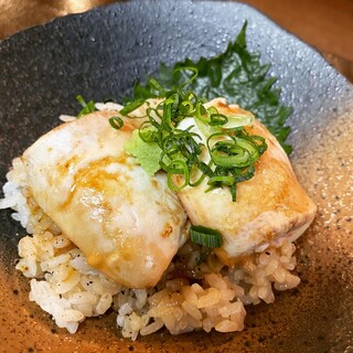 Kappou Toyofuku - 焼き白子の寿司（季節限定）