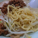 元祖 札幌や - 柔くない茹で上がりの中細麺。