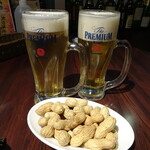 Hakata Buaiso Bettei Hiroshima Eki Kitaguchi Ten - 小菜與生啤酒