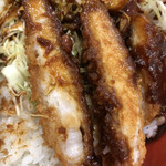 穂波大喰堂 - みそかつ丼　カツ断面