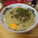 ラーメン さくら - ニンニク玉子ラーメン