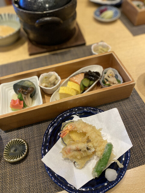 どうひら 樟葉 魚介料理 海鮮料理 食べログ