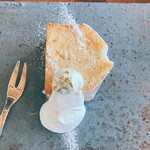 クレイ コーヒー & ギャラリー - 