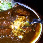 キッチンゆうき - 富士市「キッチンゆうき」今日のおすすめバラ肉のカツカレー大盛バラ肉ミルフィーユ近景[オナーズガーデン松岡編]