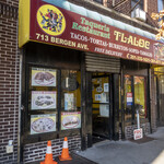 Taqueria Restaurant Tlaloc - 店舗外観。