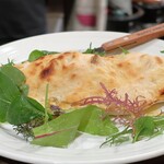 トリワイン ＰＩＫＯＳＨＨＨＵ - 包み焼きキーマカレーピッツァ