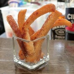 トリワイン ＰＩＫＯＳＨＨＨＵ - 揚げパンの耳