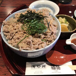 遠野物語 - 塩牛丼(100円増で大盛り)