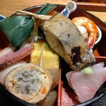 Akasaka Ajisai - 小箱弁当