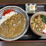 末よし - カレーセット。たぬきそばはやや甘めのつゆ。