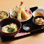 うどんと天ぷらのりんかい - 料理写真:りんかい定食