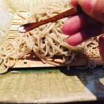 手打蕎麦 じゆうさん - 田舎蕎麦塩を付けて食べる。