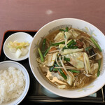 万八らーめん - 